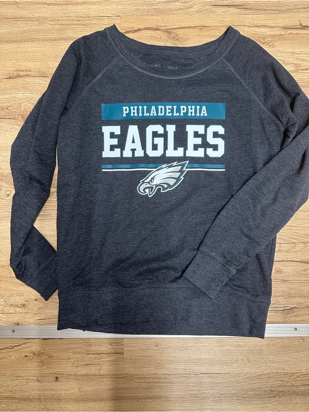 Philadelphia Eagles Women's Dark Gray Crewneck Sweatshirt